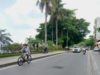 Bán gấp lô góc trích sài 100m2 x 5t, mặt 10m, cách hồ tây 50m, an sinh cực tốt, siêu hiếm