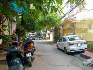 Bán nhà ngõ 24 nguyễn công hoan, gần đài thvn lô góc 79m x 3t, mặt 4.5m, an sinh cực tốt.