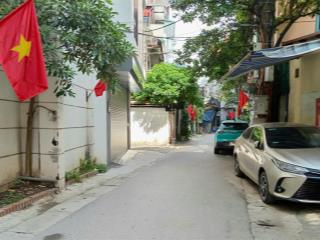 Hạ giá 2tỷ, bán đất 65m² tặng nhà 3t khu linh lang  đào tấn gần lotte liễu giai, ô tô tránh, kd.