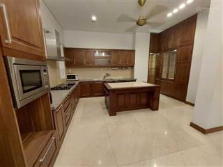 Biệt thự hxh siêu vip nguyễn đình chính, q. phú nhuận dt 9x20m trệt 2 lầu hạ giá 38 tỷ