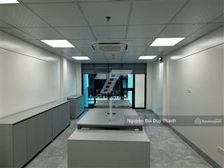 Chuyển nhượng cao ốc mặt tiền lam sơn  diện tích 10x30m  kc hầm 6 tầng giá 80 tỷ
