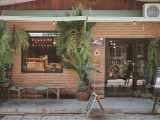 Bán nhà mt tân sơn nhì, q.tân phú. diện tích 9x22m, gía 46 tỷ hđt 110tr  0971 829 ***