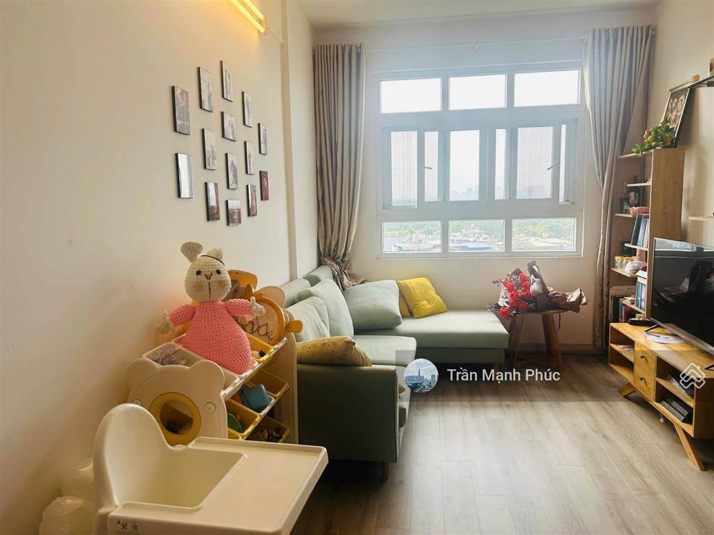 Căn hộ góc 63m2 2pn 2wc giá tốt 2.4 tỷ, ngân hàng định giá cho vay 1.6 tỷ