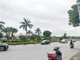 Bán đất mặt phố, 2 mặt tiền, kinh doanh tốt, vỉa hè rộng, ô tô tránh đức giang lý sơn thượng thanh