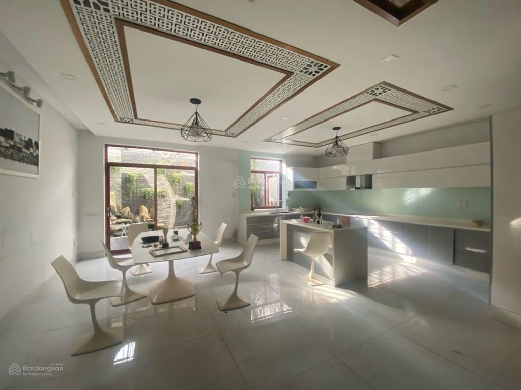 Nhà phú mỹ hưng, 5 tầng, 5x20m vip. 15 tỷ