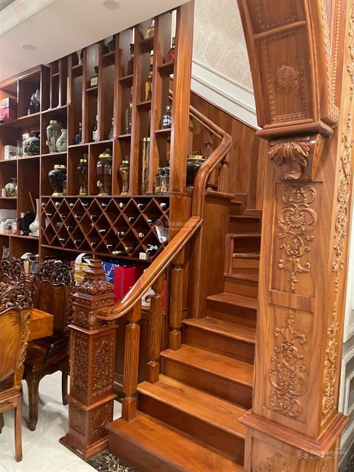 Gấp. bán biệt thự giá tốt. p. tân phong, q7. 160 m2, 4 tầng. khu vip gần phú mỹ hưng, giá 27 tỷ