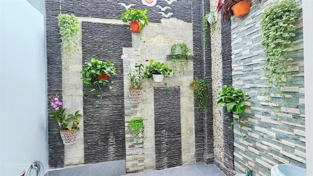 Bán biệt thự tại khu dân cư ven sông sadeco, 33 tỷ, 350m2, chính chủ giá siêu hời