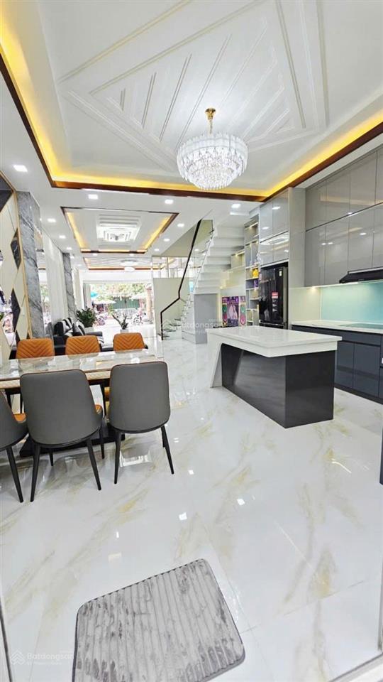 Bán biệt thự tại khu dân cư ven sông sadeco, 33 tỷ, 350m2, chính chủ giá siêu hời