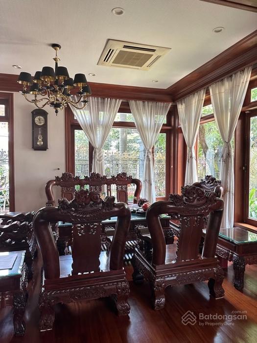 Bán nhà biệt thự đường trần trọng cung, q7, 4 tầng, 210m2, ngang 9m, giá 20 tỷ thương lượng