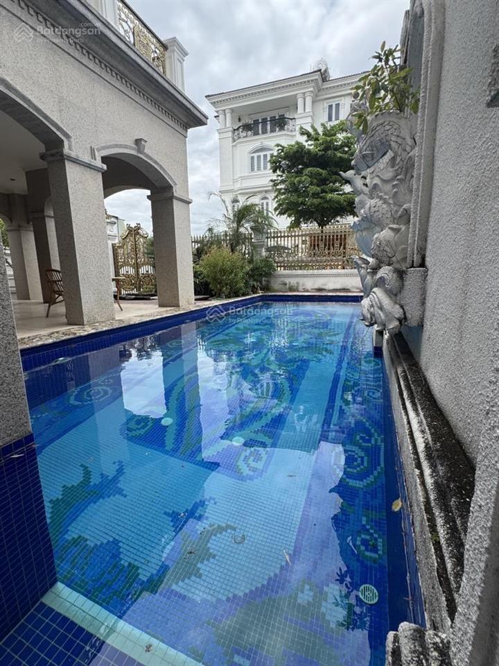 Bán villa đẳng cấp 5 sao, thang máy, hồ bơi, 399m2, 80 tỷ, nguyễn thị thập, himlam, quận 7, hcm