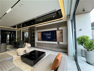 Căn nhà đón đầu cầu trần hưng đạo phố nguyễn văn cừ  60m2, 7 tầng thang máy  full nội thất vip