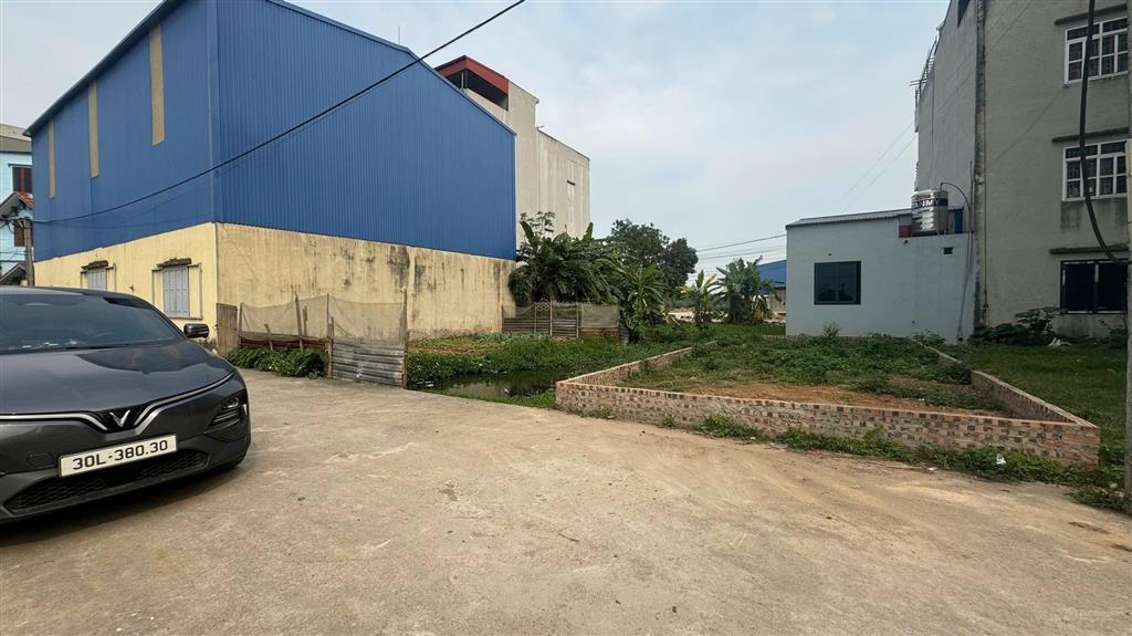 Đón sóng viện sản tw quốc oai hoạt động e bán lô 60m2 đất đấu giá khu c đồng bụt  0961 139 ***