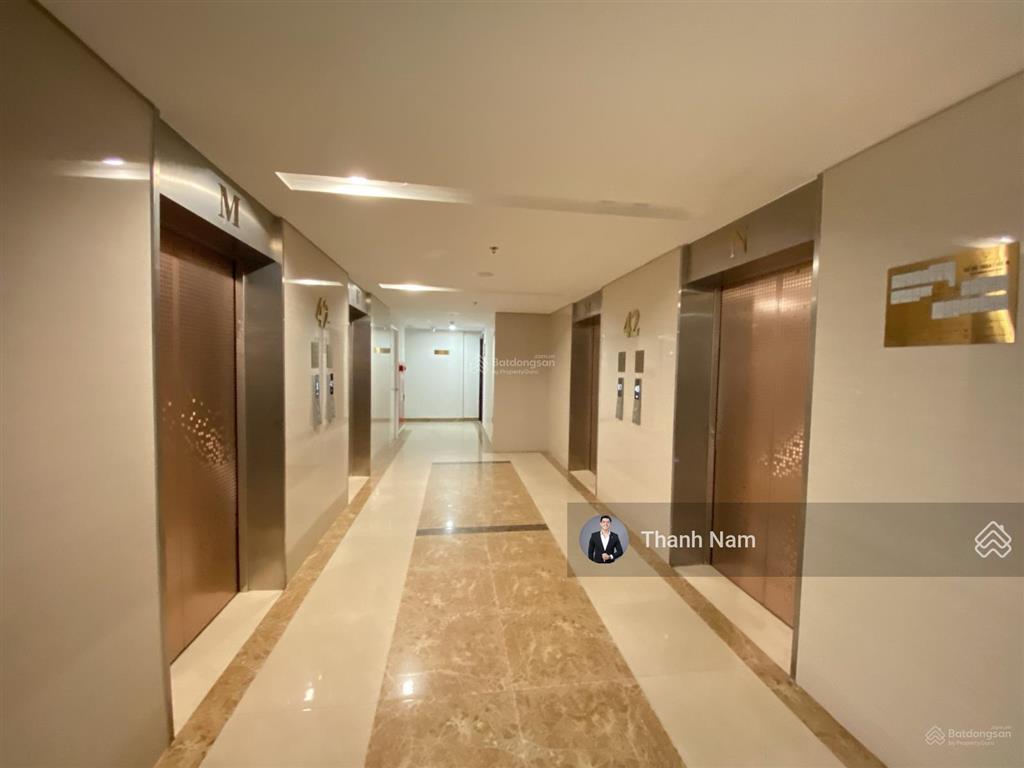 Cho thuê văn phòng tòa d'capitale trần duy hưng, cầu giấy dt 500m2 cắt linh hoạt, giá 260.000đ/m2
