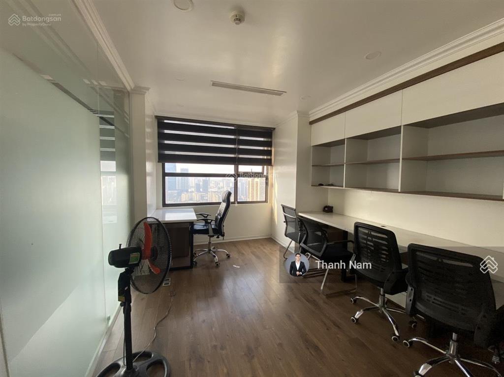 Cho thuê văn phòng tòa d'capitale trần duy hưng, cầu giấy dt 500m2 cắt linh hoạt, giá 260.000đ/m2