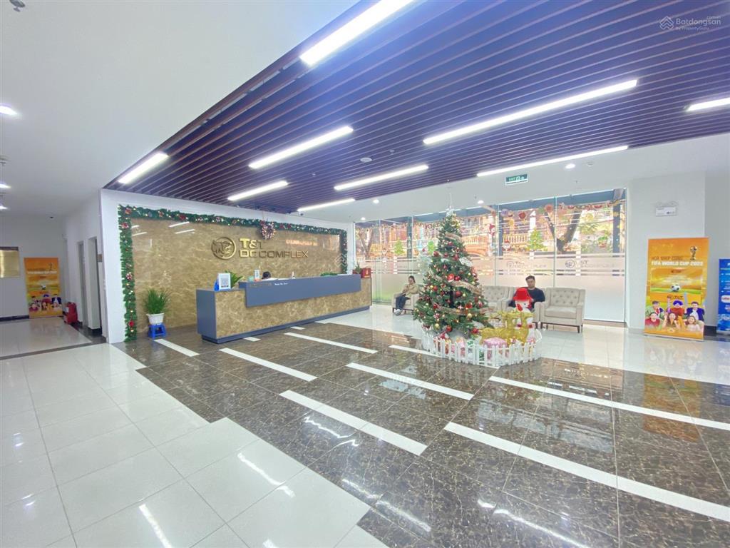 Chủ đầu tư cho thuê văn phòng tòa t&t tower 120 định công, hoàng mai, dt 900m2, giá 205.000đ/m2/th