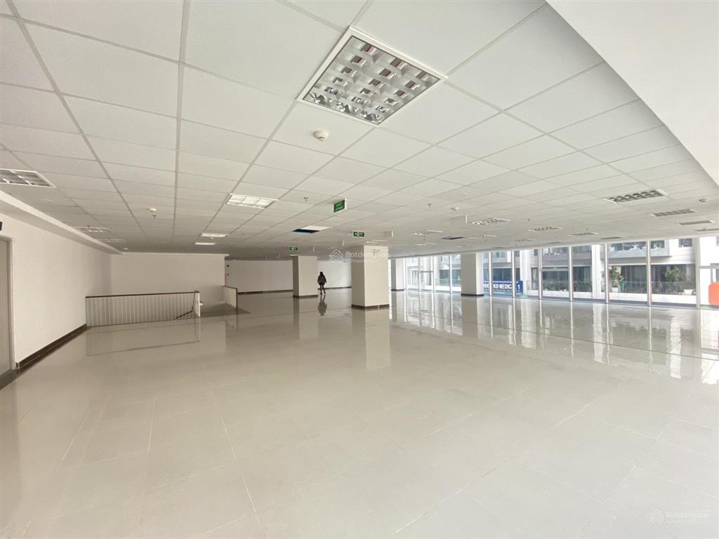 Chủ đầu tư cho thuê văn phòng tòa t&t tower 120 định công, hoàng mai, dt 900m2, giá 205.000đ/m2/th
