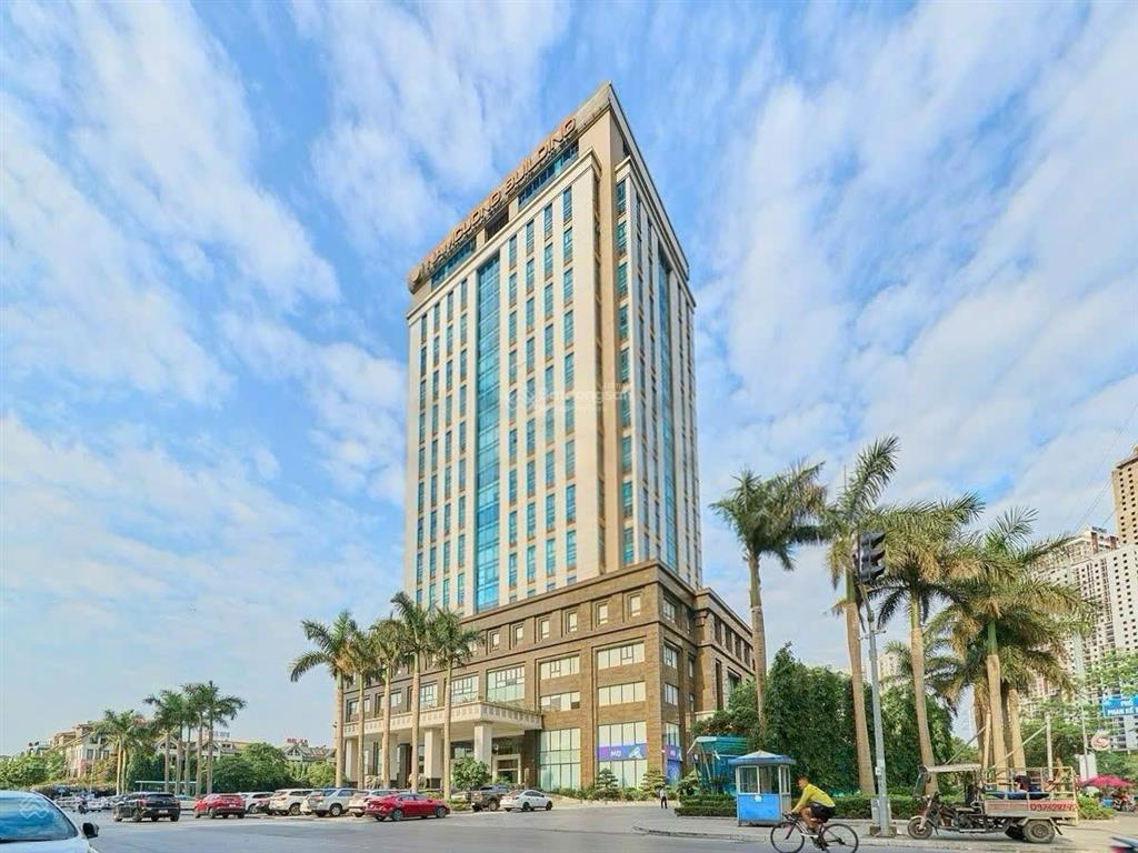 Cđt cho thuê văn phòng tòa nam cường building tố hữu, hà đông dt 860m2 cắt linh hoạt giá 200.000đ