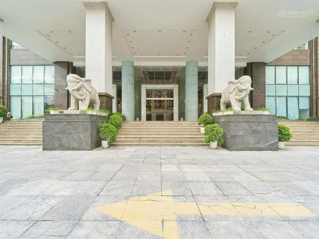 Cđt cho thuê văn phòng tòa nam cường building tố hữu, hà đông dt 860m2 cắt linh hoạt giá 200.000đ