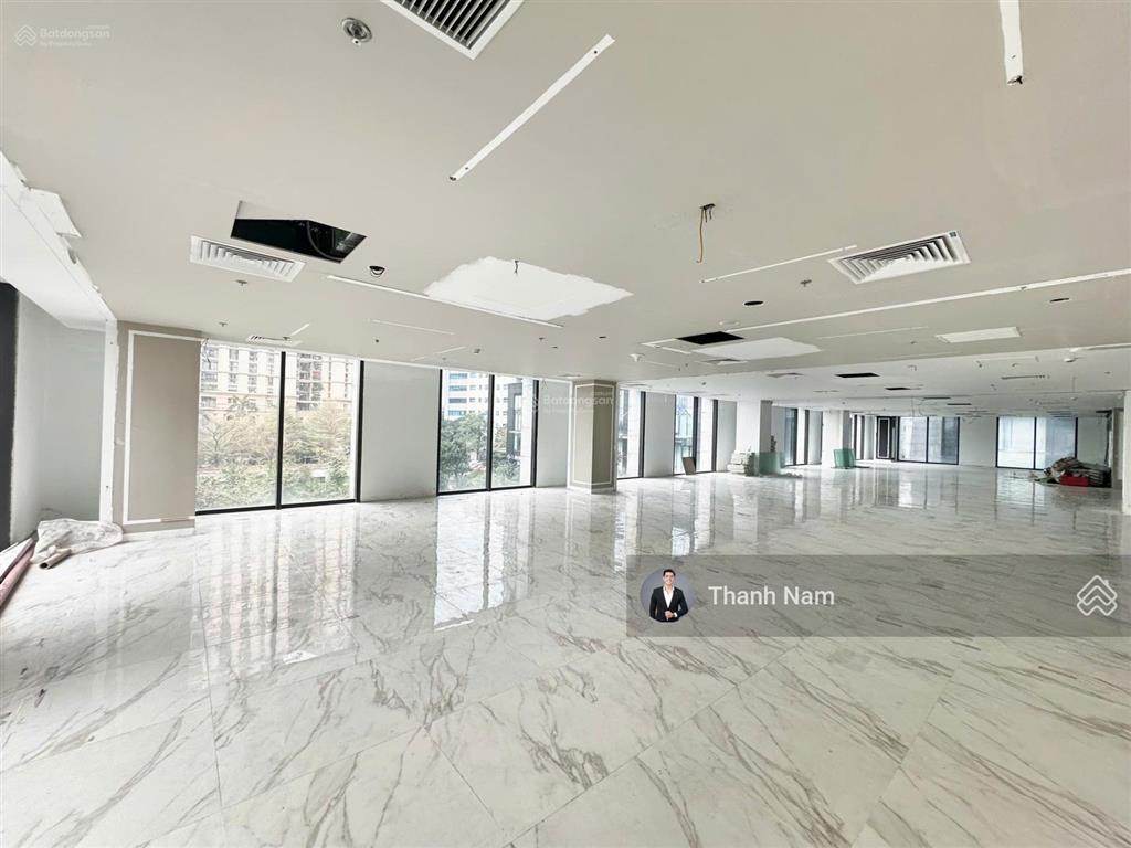 Cđt cho thuê văn phòng hạng a tòa hoàng cầu skyline 36 hoàng cầu, chợ dừa dt 980m2