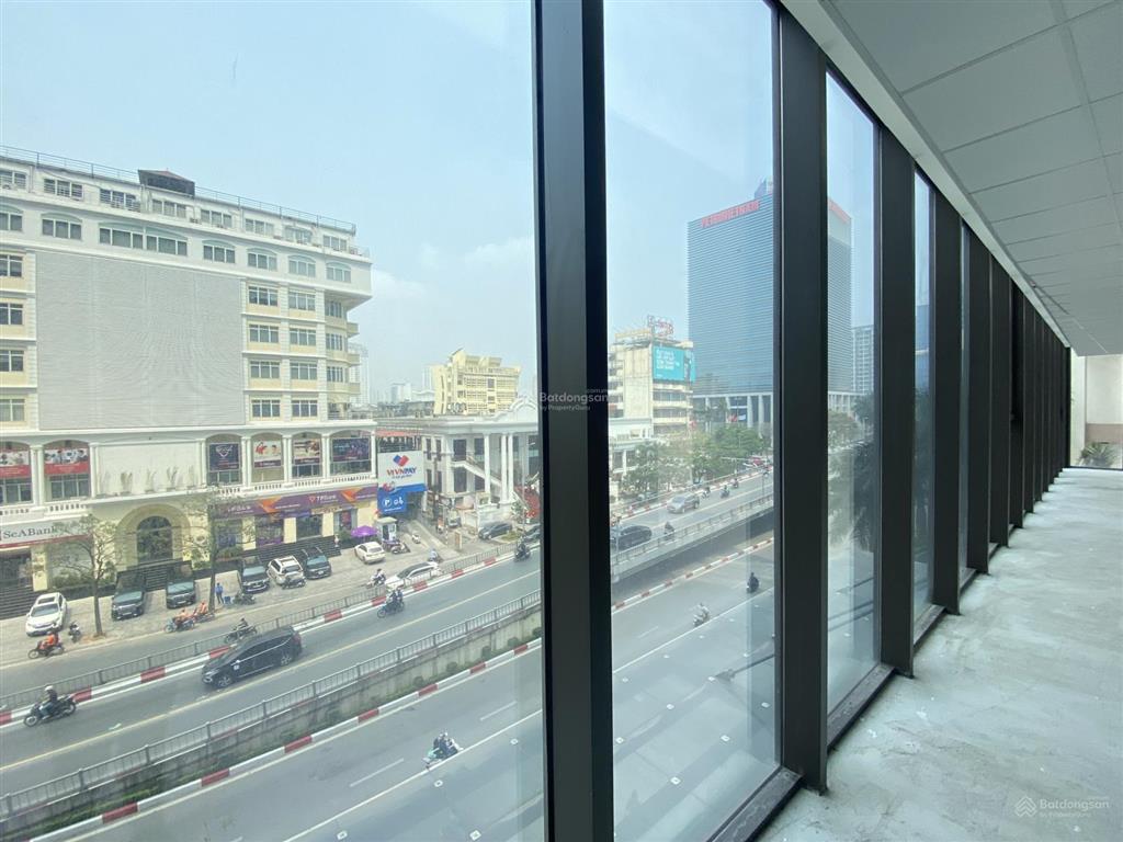 Chủ đầu tư cho thuê văn phòng tòa green diamond 93 láng hạ, đống đa dt 1800m2