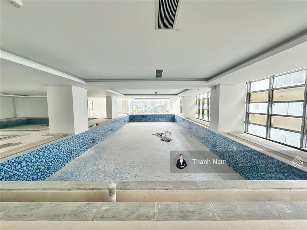 Cho thuê văn phòng, tttm, gym, bể bơi tòa the ninety complex 90 đường láng dt 425m2 giá 255.800đ/m2