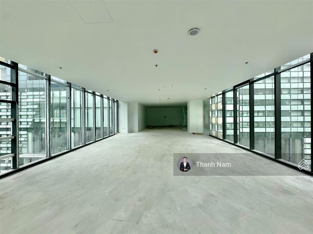 Cho thuê văn phòng, tttm, gym, bể bơi tòa the ninety complex 90 đường láng dt 425m2 giá 255.800đ/m2