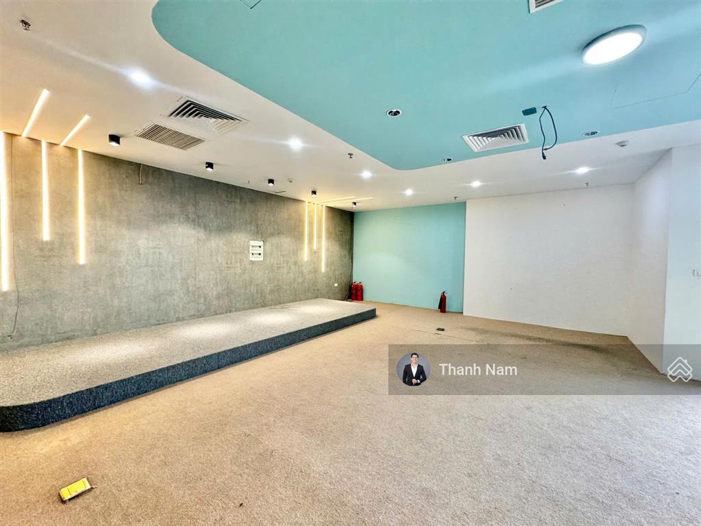 Chính chủ cho thuê văn phòng tòa vinhomes west point phạm hùng giá 258.000 đ/m2 dt cắt linh hoạt