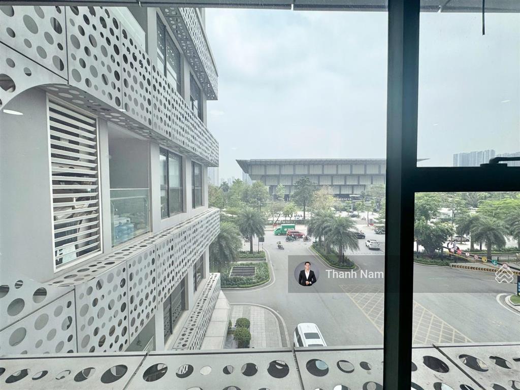 Chính chủ cho thuê văn phòng tòa vinhomes west point phạm hùng giá 258.000 đ/m2 dt cắt linh hoạt