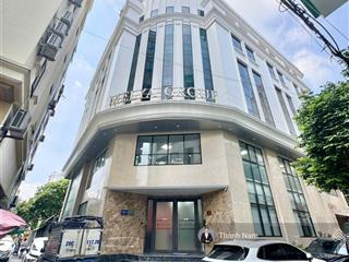 Chính chủ cho thuê văn phòng tại trần duy hưng, trung hòa dt 320m2/sàn (trống 2 sàn) giá 170.000đ