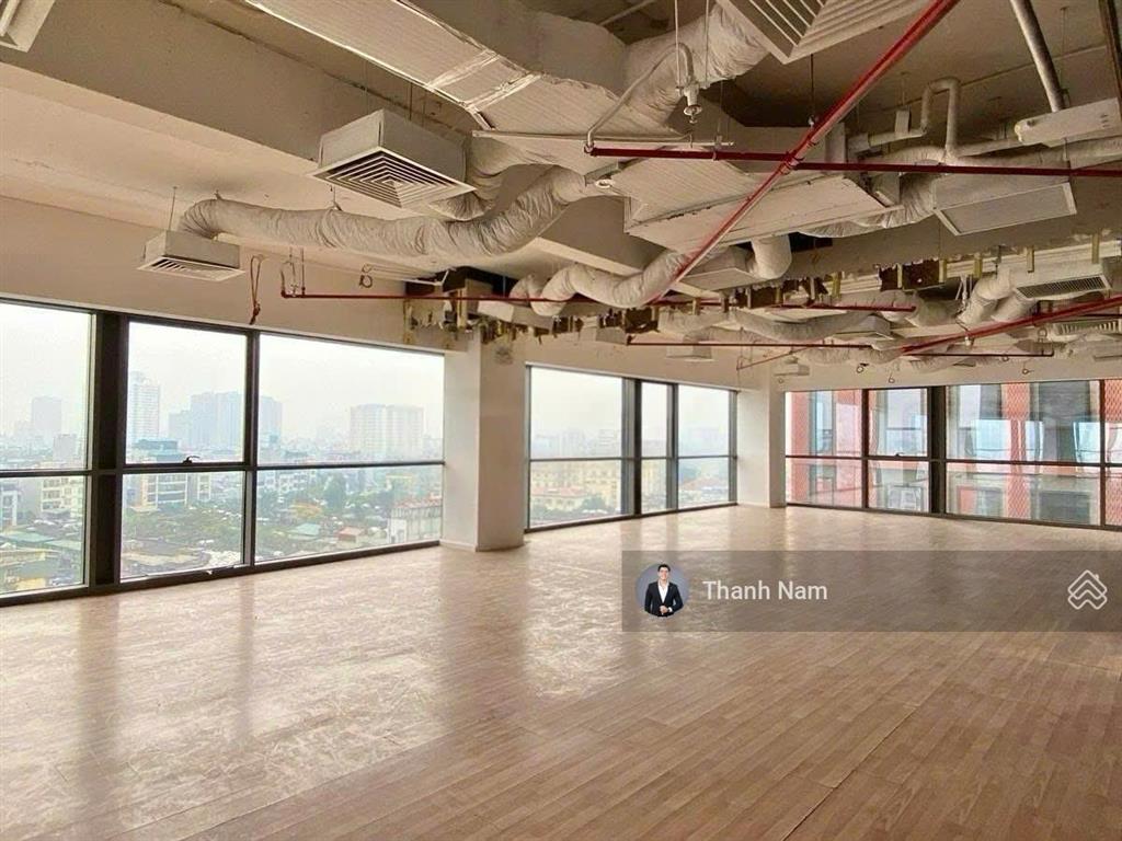 Cđt cho thuê văn phòng hạng a tòa eurowindow số 2 tôn thất tùng, chùa bộc dt 89980m2 giá 275.000đ