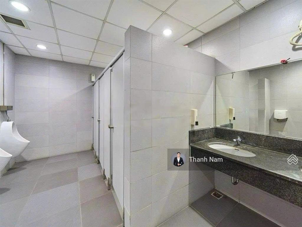 Cđt cho thuê văn phòng tòa icon4 tower 243a đê la thành (gần cầu giấy) dt 980m2/sàn có cắt từ 85m2