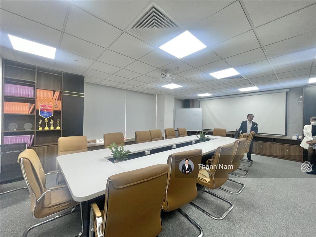 Cđt cho thuê văn phòng tòa ic building 82 duy tân, dịch vọng hậu, cầu giấy, hà nội. dt 600m2
