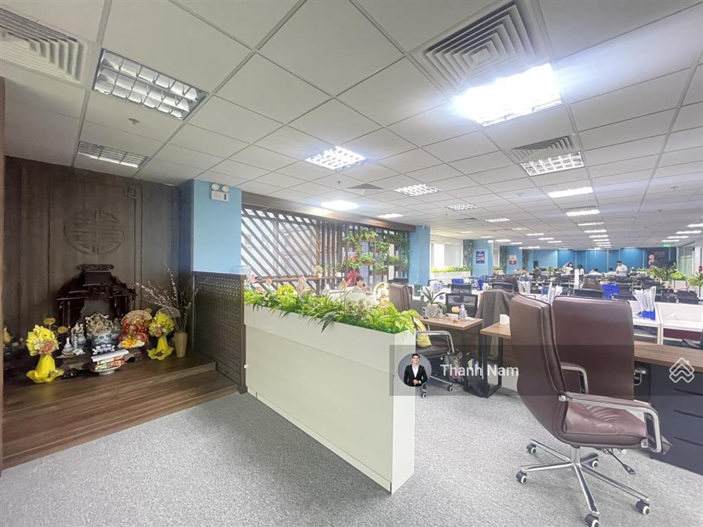 Cđt cho thuê văn phòng tòa ic building 82 duy tân, dịch vọng hậu, cầu giấy, hà nội. dt 600m2