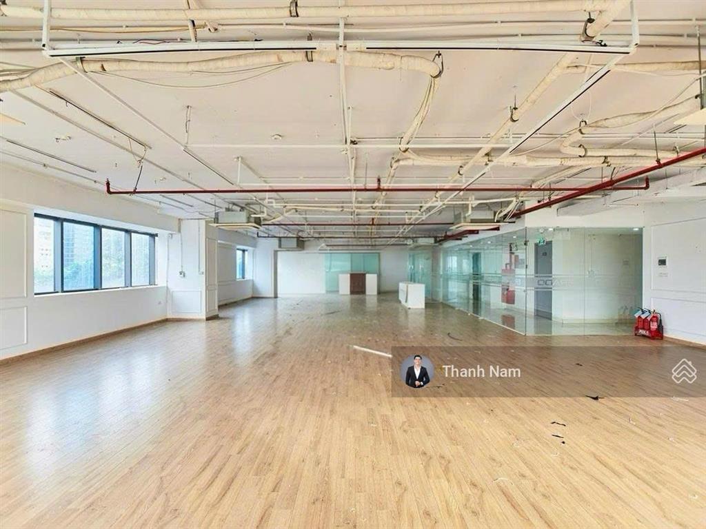 Chính chủ cho thuê văn phòng tòa flc complex 36 phạm hùng, nam từ liêm dt 685m2 cắt linh hoạt