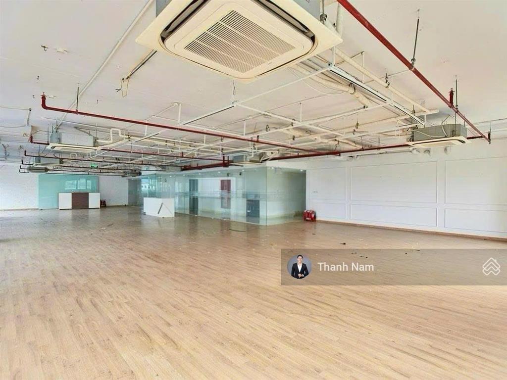 Chính chủ cho thuê văn phòng tòa flc complex 36 phạm hùng, nam từ liêm dt 685m2 cắt linh hoạt