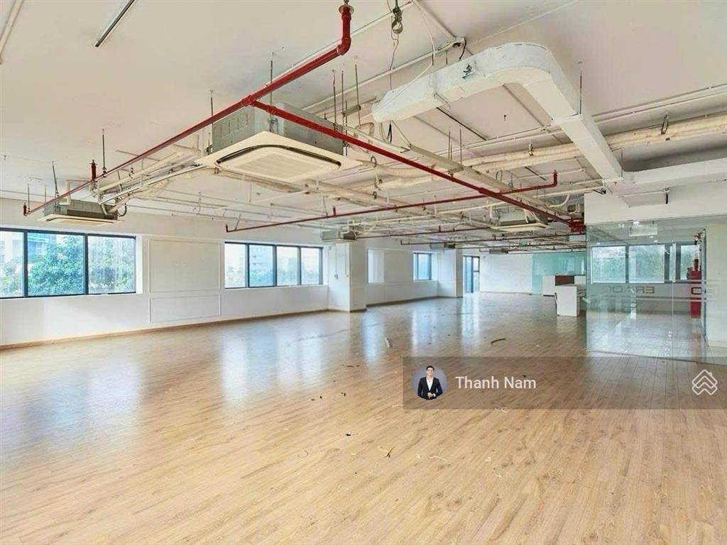 Chính chủ cho thuê văn phòng tòa flc complex 36 phạm hùng, nam từ liêm dt 685m2 cắt linh hoạt