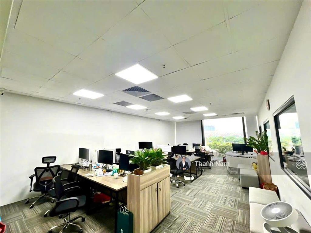 Cho thuê văn phòng tòa dolphin plaza 6 nguyễn hoàng, mỹ đình dt 915m2 cắt linh hoạt  có nội thất