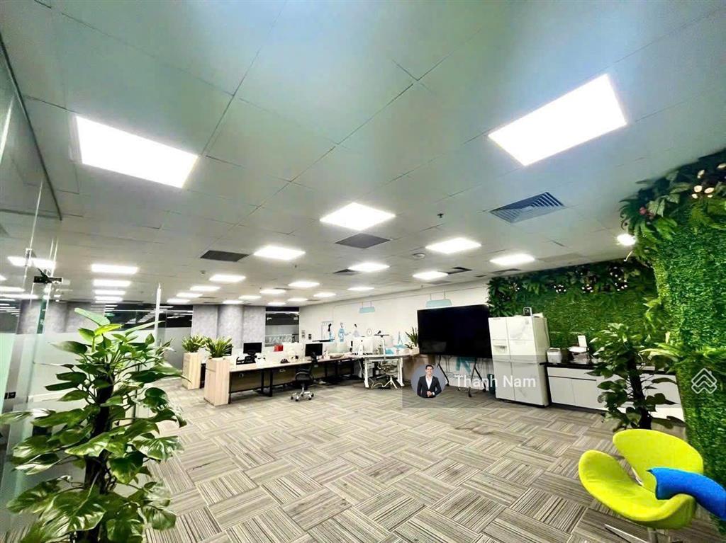 Cho thuê văn phòng tòa dolphin plaza 6 nguyễn hoàng, mỹ đình dt 915m2 cắt linh hoạt  có nội thất