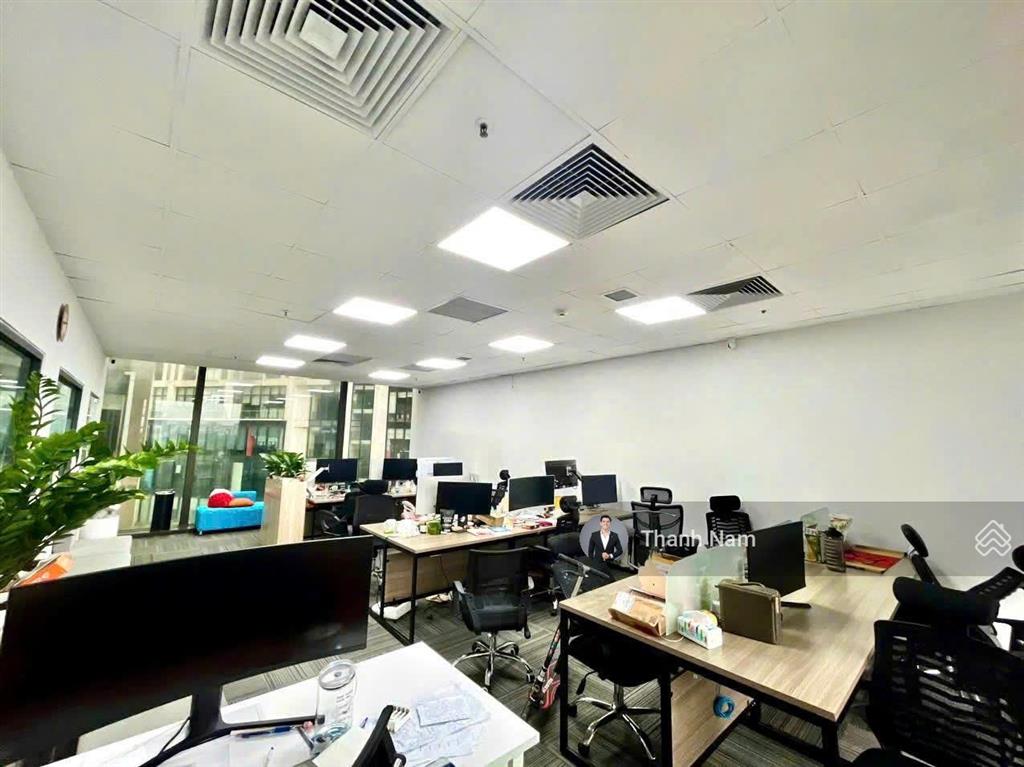 Cho thuê văn phòng tòa dolphin plaza 6 nguyễn hoàng, mỹ đình dt 915m2 cắt linh hoạt  có nội thất