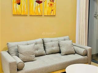 Chính chủ cần bán gấp căn hộ 55m2 giá 2.620 tỷ 2pn tầng trung đã decor đầy đủ nội thất rất đẹp