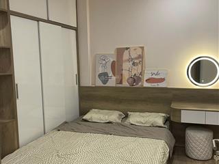 Cần bán gấp căn hộ 53m2 gồm 2pn 1vs tại sky oasis tầng trung view sông hồng thơ mộng, chỉ 2.77 tỷ