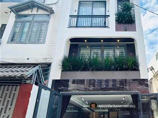 Nhà phố bắc từ liêm  40m2*5t  mới  thang máy  ô tô vào nhà  kinh doanh  7,3tỷ   0865 739 ***