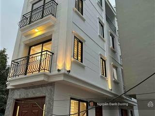 Bán gấp nhà  lô góc  ô tô đỗ cửa  ngõ thông kinh doanh  lê đức thọ  40m2 x 5 tầng  giá 8,2 tỷ