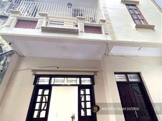 Bán gấp  phố chùa hà  50m2  4 tầng  mt 6m  ngõ thông  10m ra ô tô  10 tỷ   0865 739 ***