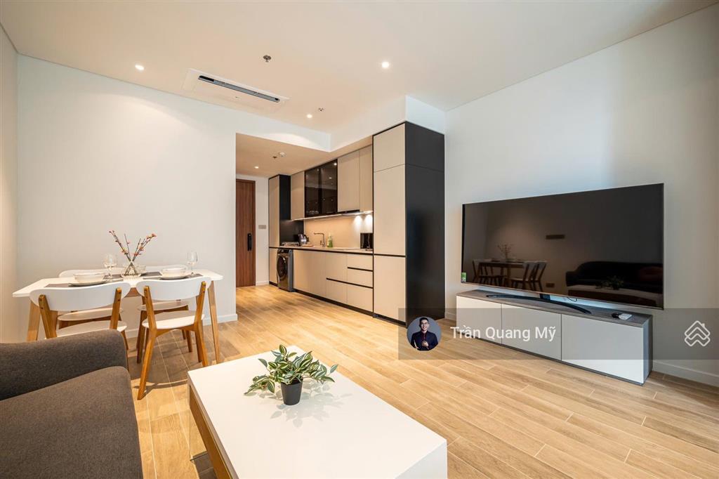 Bán studio the crest  metropole full nội thất giá 8.2 tỷ