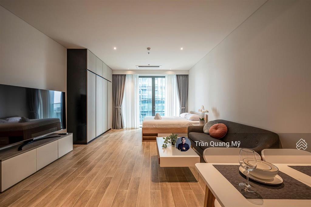 Bán studio the crest  metropole full nội thất giá 8.2 tỷ
