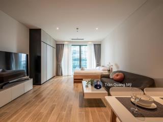 Bán studio the crest  metropole full nội thất giá 8.2 tỷ