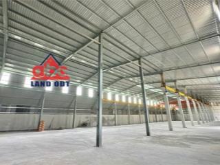 XT516 nhà xưởng sản xuất, có sẵn 2 cầu trục, nguồn điện lớn thích hợp SX nhiều điện