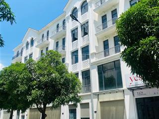 Bán nhanh nhà phố vinhomes quận 9  diện tích đất 180m2 giá 30tỷ all in