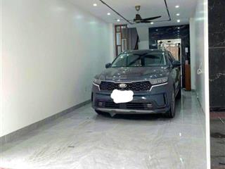 Bán nhà 6,x tỷ mặt ngõ thông ô tô 7 chỗ vào nhà  35m2, 5 tầng có thang máy   0971 555 ***
